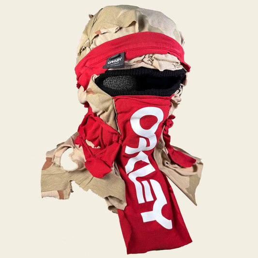 RED OAKLEY BALACLAVA